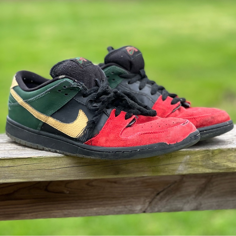 Nike Dunk Low Pro SB BHM Size 10.5 Skate Shoes 304292-673 Distressed 2013